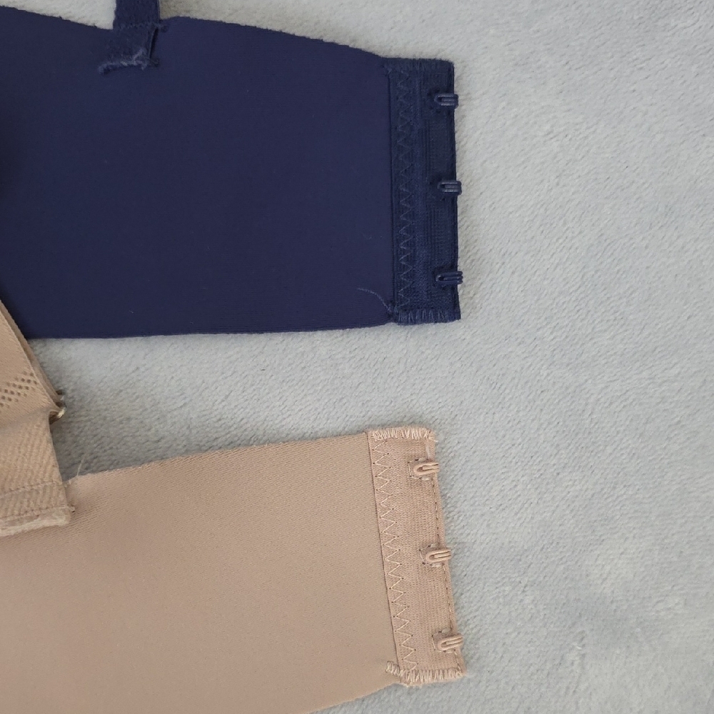 Izod Dual-Pack Smooth Underwire Bras in Navy and Nude - Picture 6 of 8